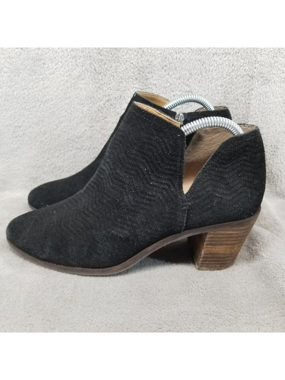 Lucky Brand Shoes Womens 10 Black Chevron Suede Pickla Ankle Booties *Read*